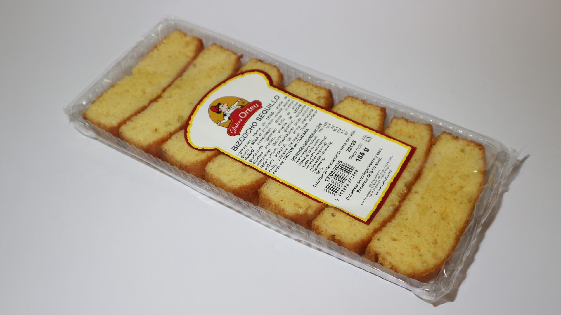 Bizcocho sequillo Dulces Orteu, textura seca y fina que cruje al morder.