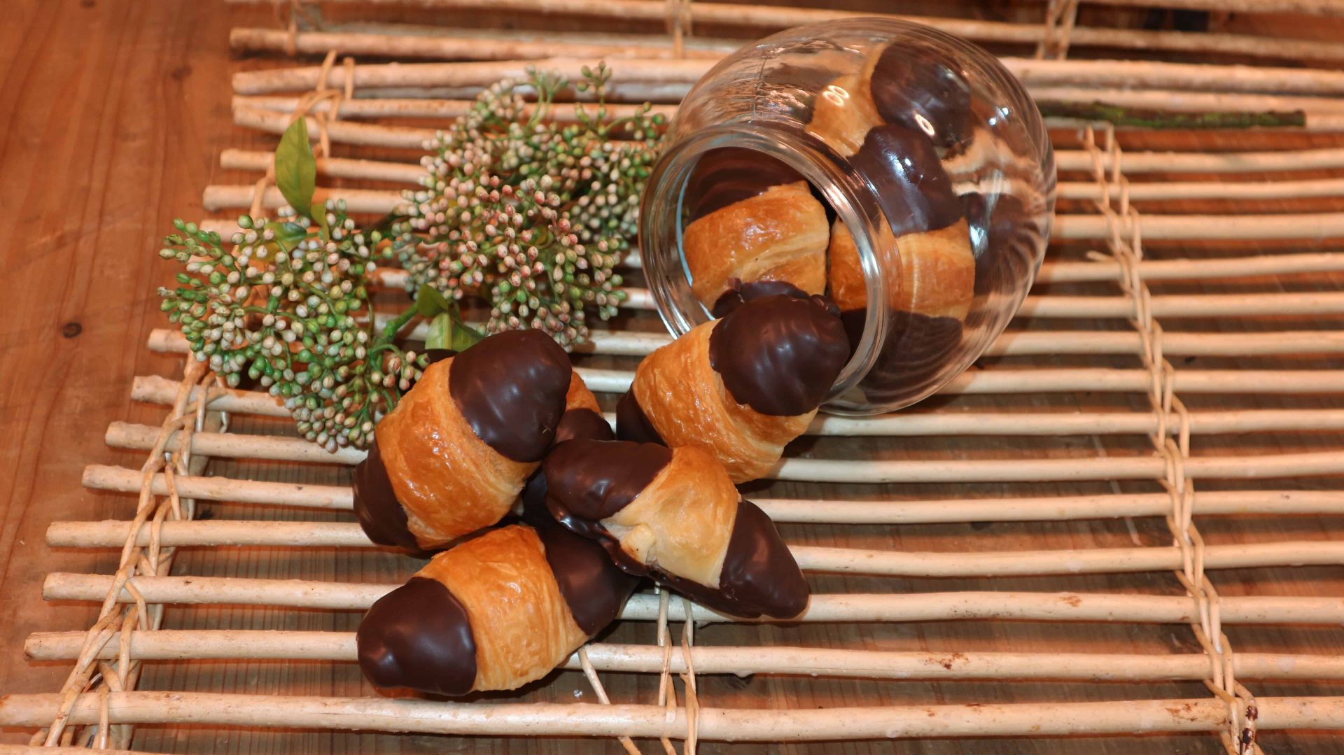 Croissant 1/2 Baño BELCAN 8 u (bc101) — Flow Pack, bollería