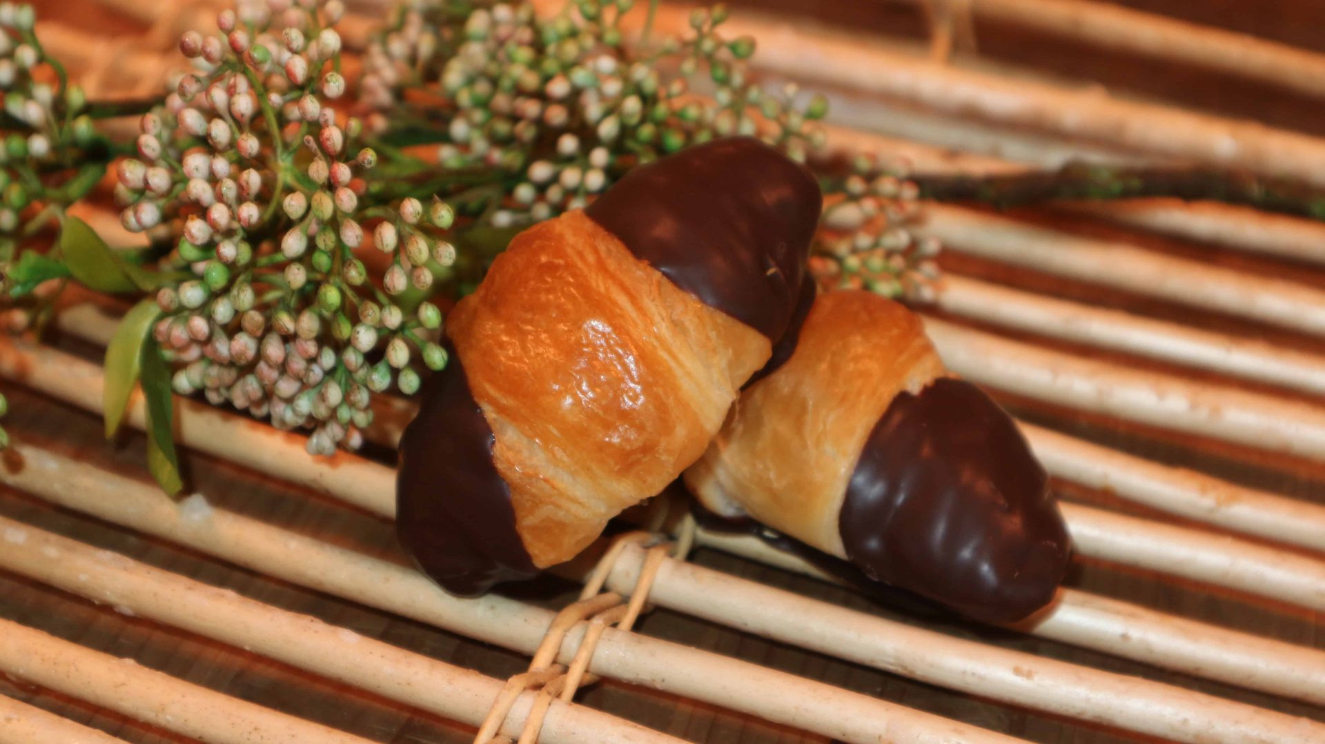 Croissant 1/2 Baño BELCAN 8 u (bc101) — Flow Pack, bollería