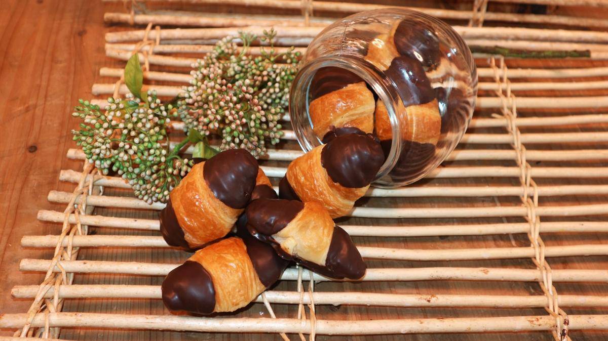 Croissant Medio Baño BELCAN 1.7kg 1 Caja, bollería