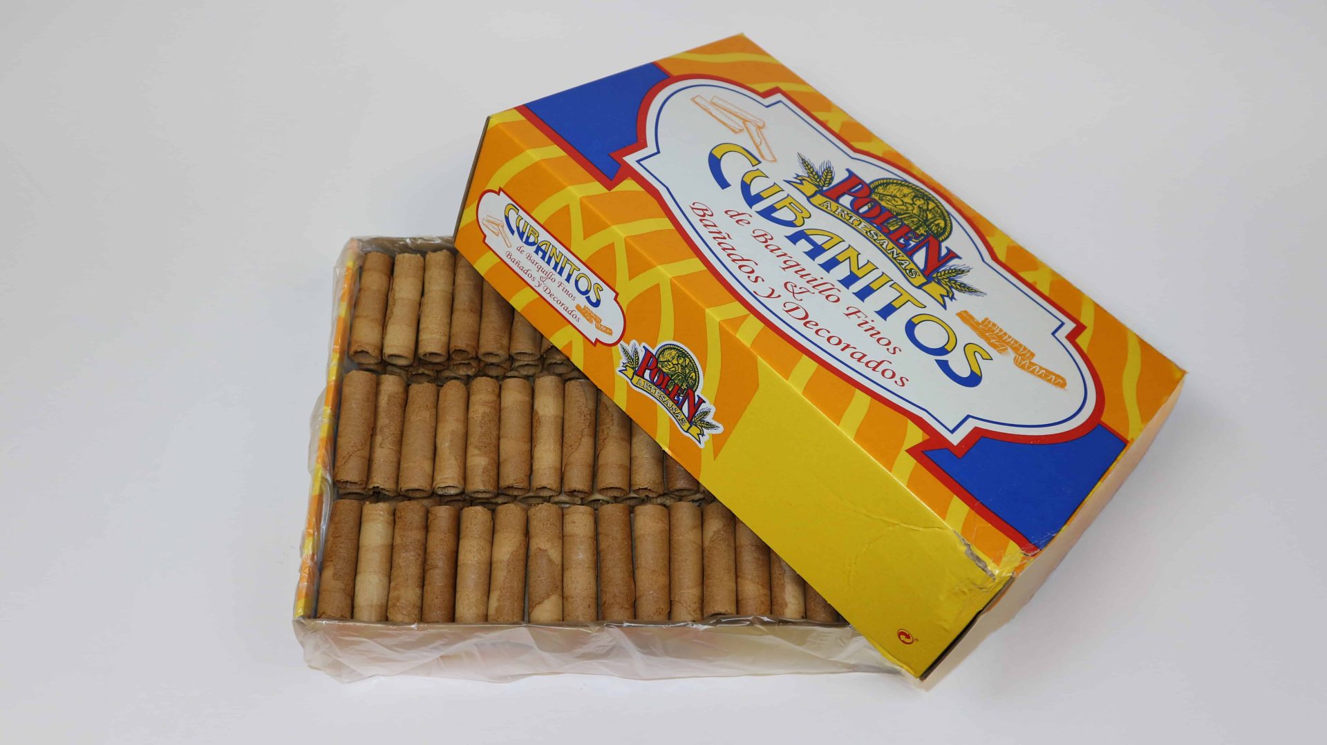 Cubano de almendra Galletas Polen, barquillo fino y crujiente de relleno tostado