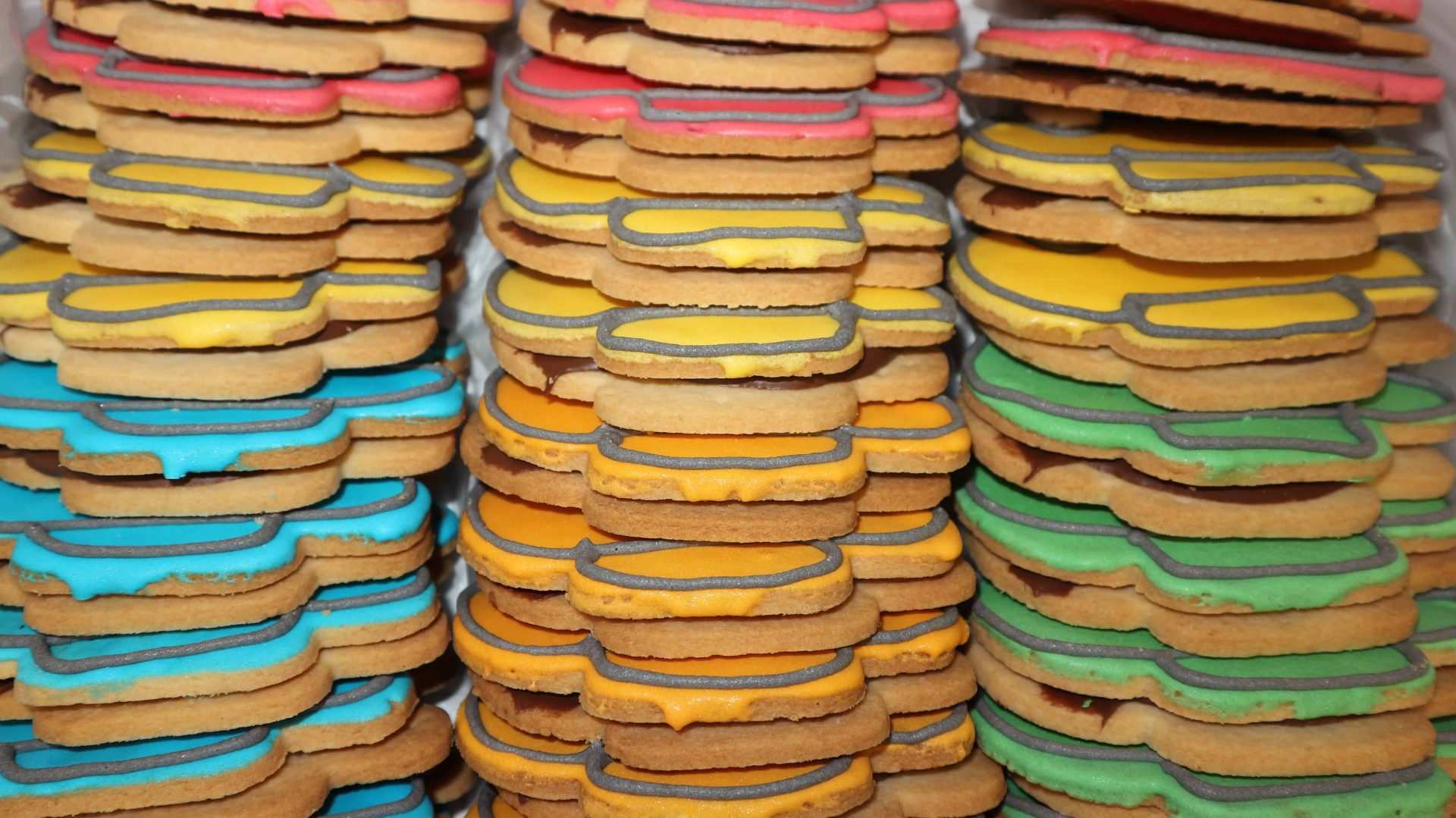Galleta Among Us Nº 11 LOZANO 30u. Caja