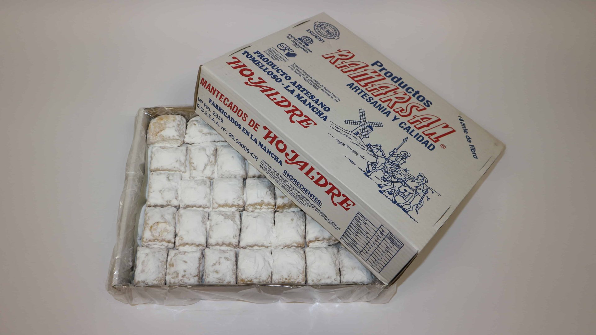 Hojaldre tradicional Ramarsan, láminas finas y crujientes con sabor a mantequilla.
