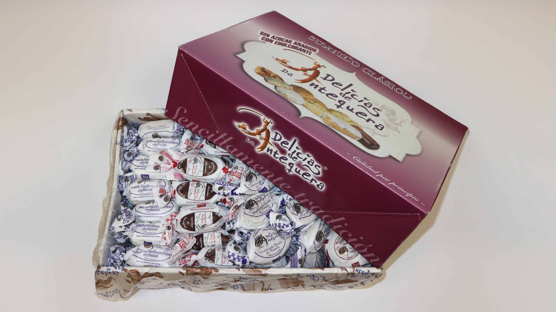 Mantecado Surtido S/azucar Antequera 4kg - Comprar Navidad online | El Mes Dolç