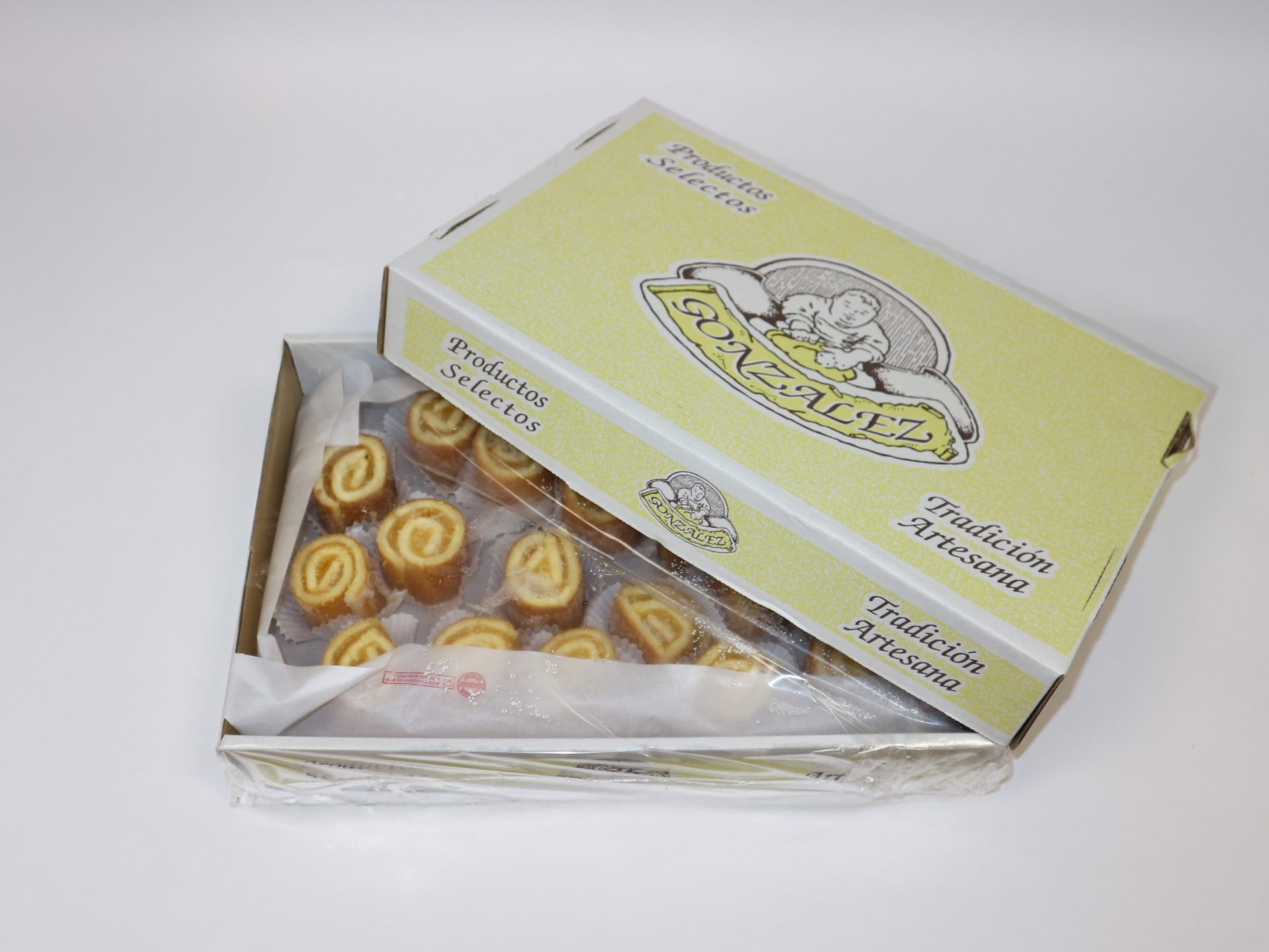 Pionono de crema de Productos González, bizcocho enrollado y esponjoso con relleno suave