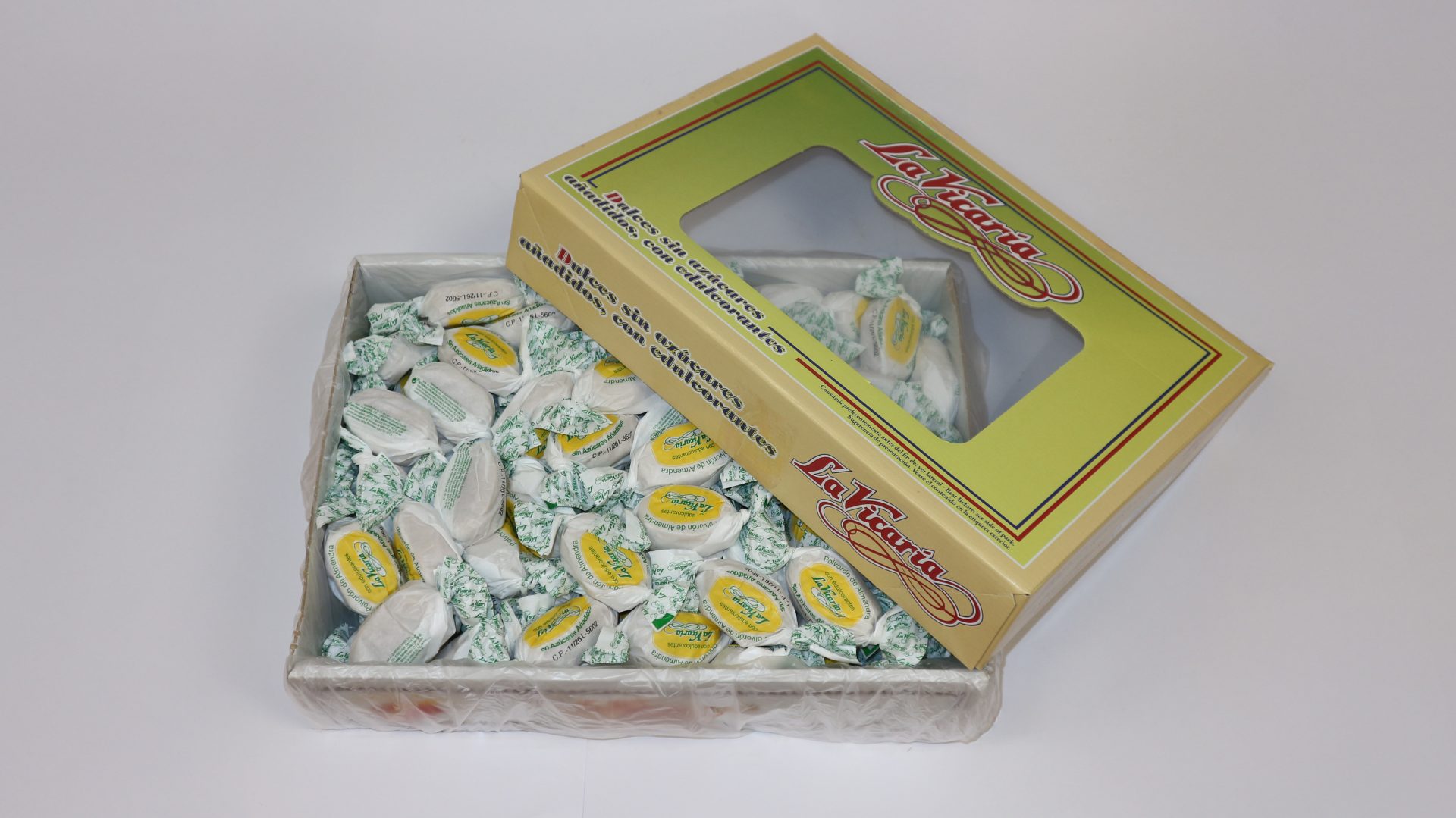 Polvorón de almendra sin azúcar Vicaría, masa fina que se deshace