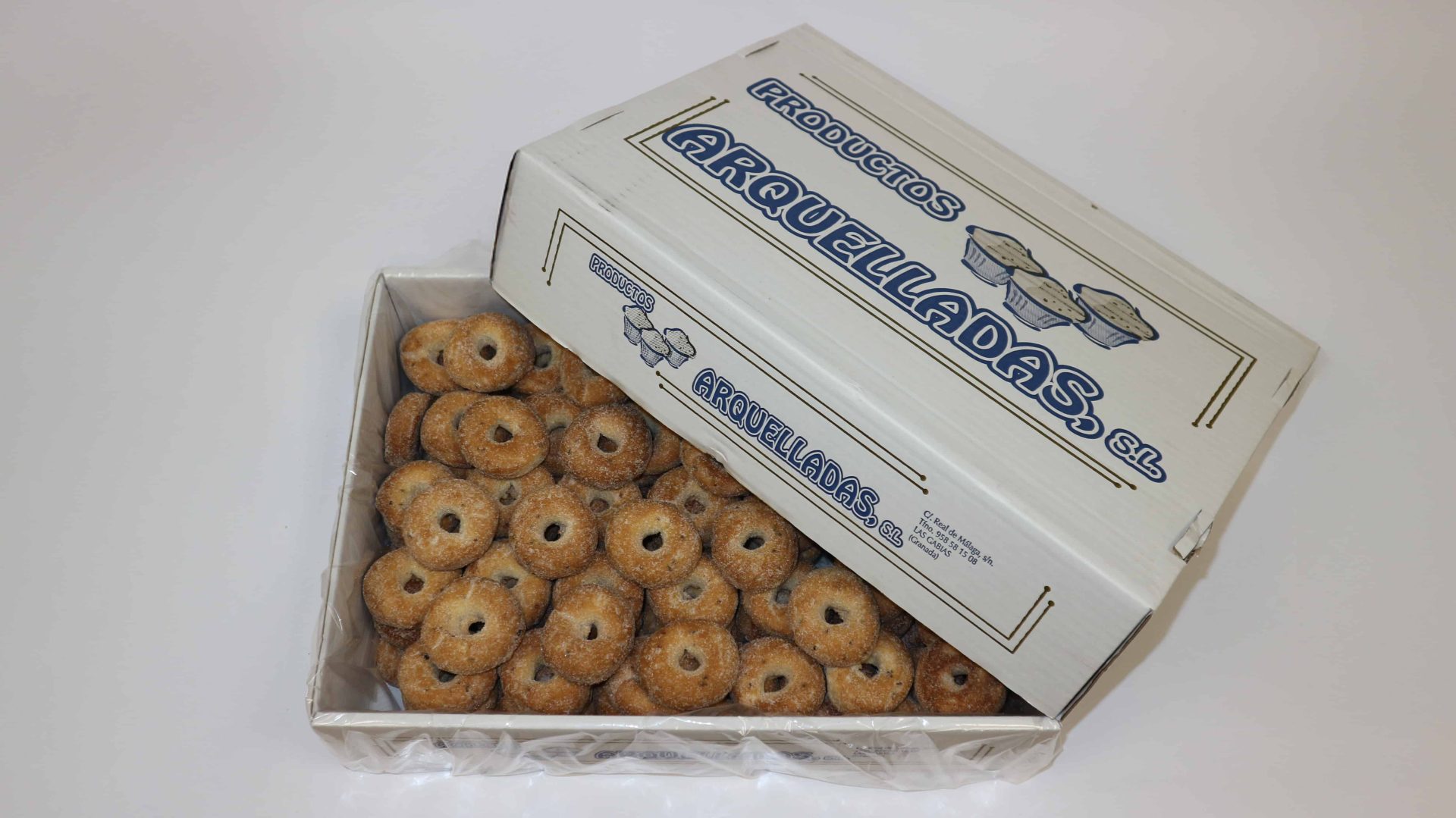 Roscos de vino artesanos Arquellades, con canela y azúcar glas, sabor navideño