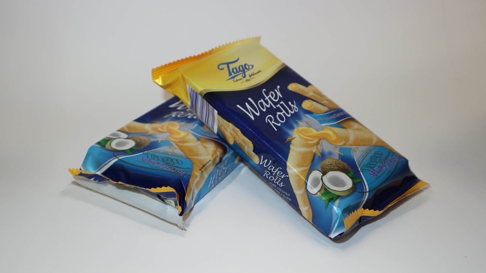 Tubito relleno de coco de Unión Mels, bizcocho tierno con corazón de coco jugoso