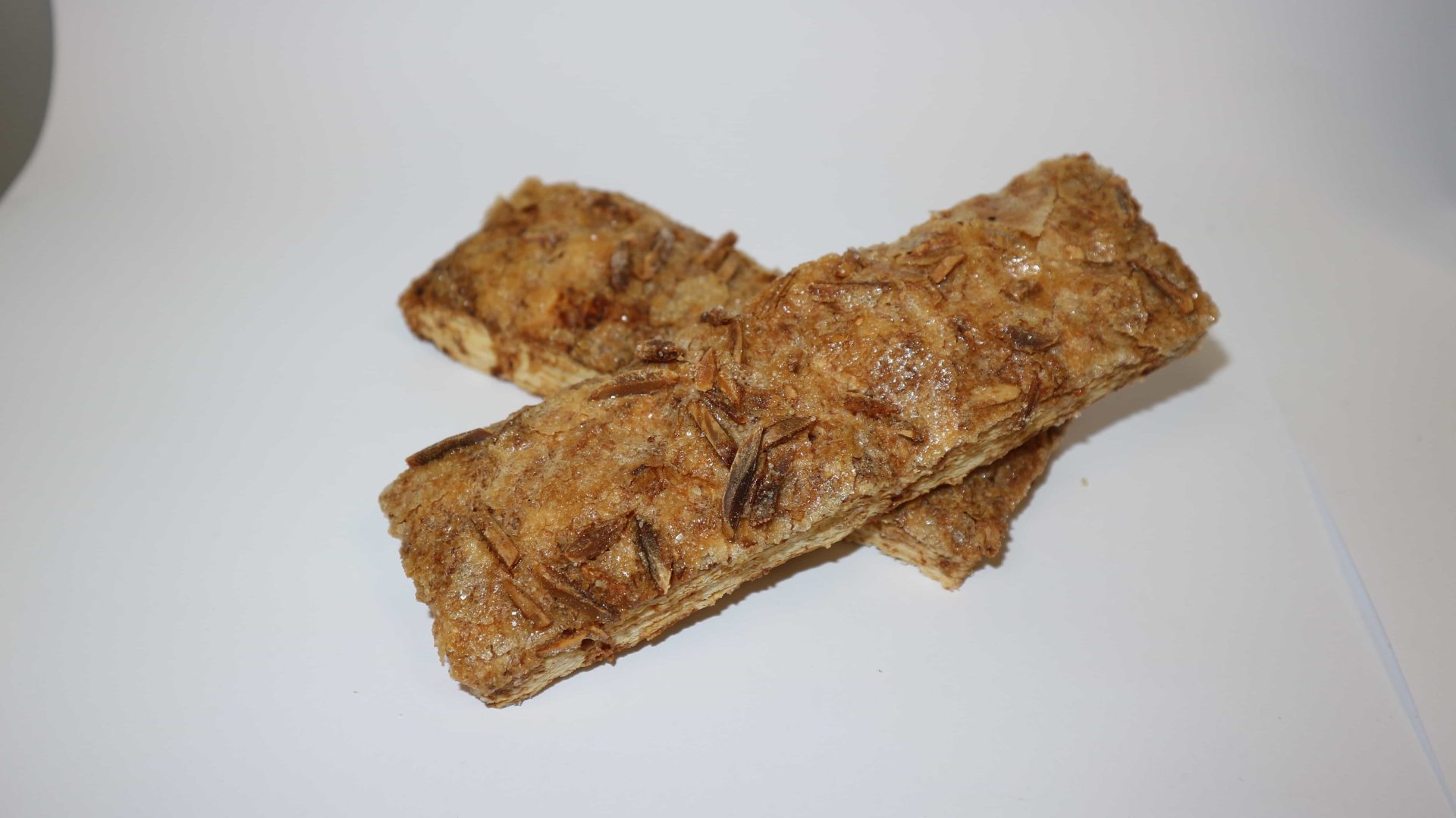 Coca Llardons Almendra TRIBO 1kg