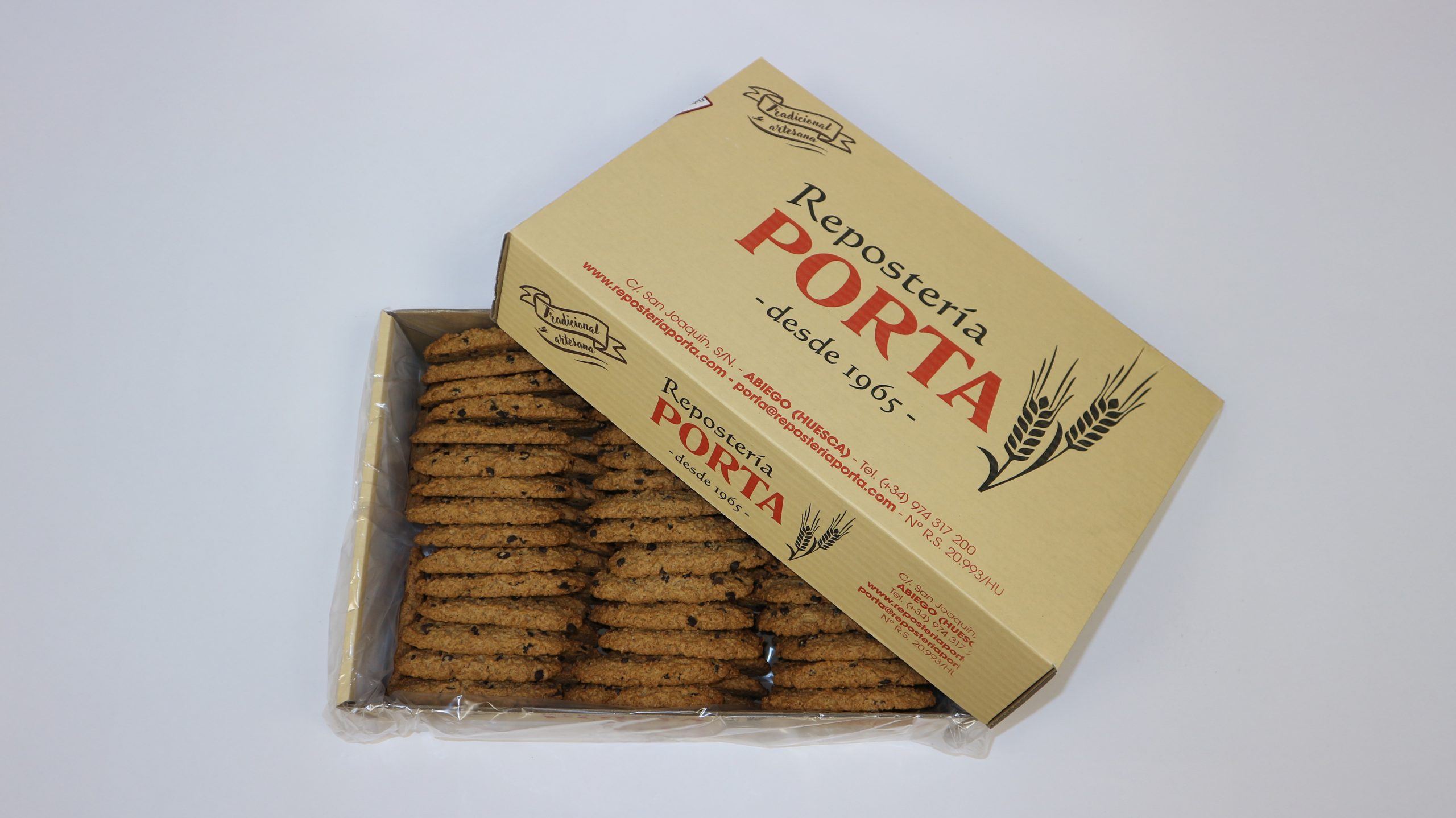 Lengua integral con pepitas de chocolate Porta, hojaldre crujiente y tostado